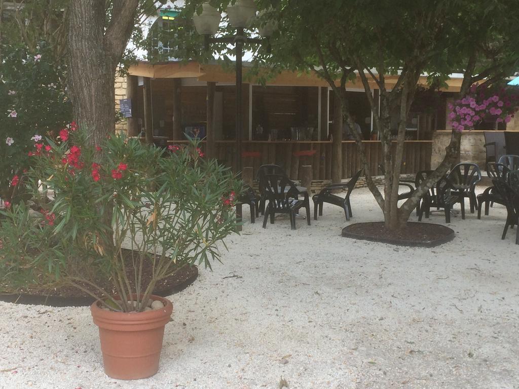 Les Arcades Hotel Sarlat-la-Canéda Buitenkant foto